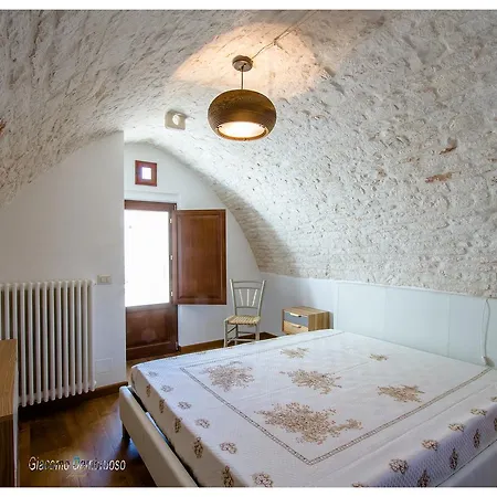 Dimora Dei Pentimi B&B 노치